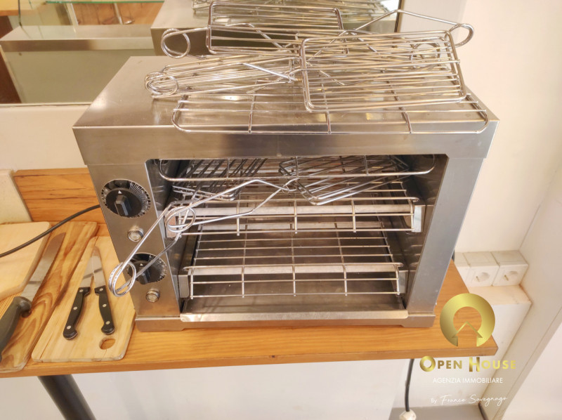 OPEN HOUSE by Franco Savegnago presenta la vendita di immobile ( Muri ) ed arredamento per attivi...