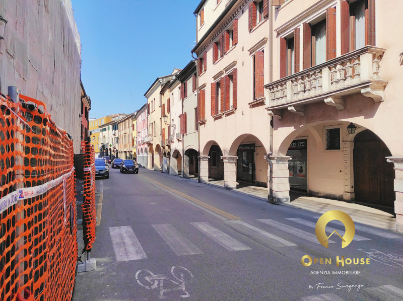 OPEN HOUSE by Franco Savegnago presenta la vendita di immobile ( Muri ) ed arredamento per attivi...