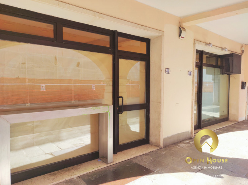 OPEN HOUSE by Franco Savegnago presenta la vendita di immobile ( Muri ) ed arredamento per attivi...