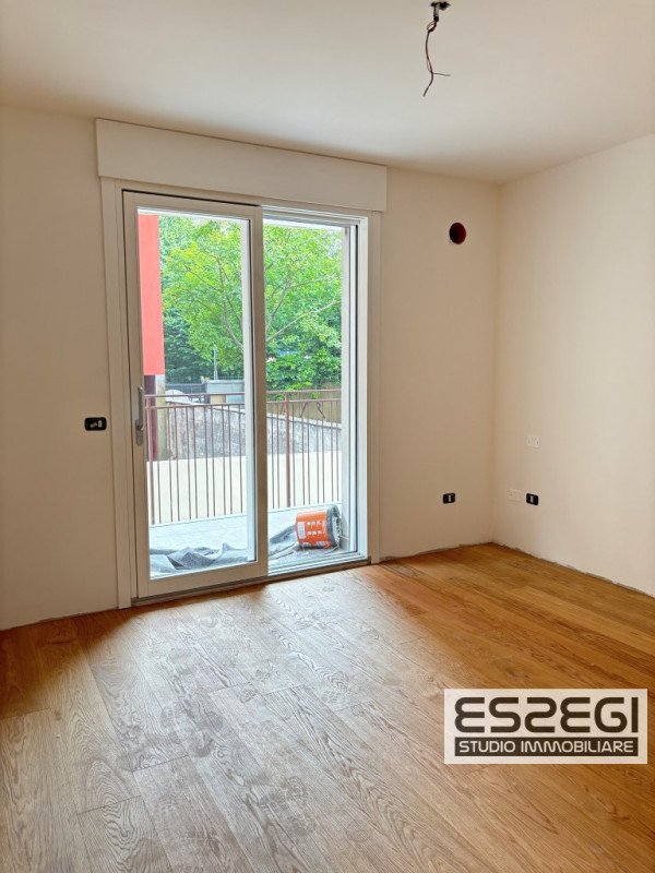 PADOVA CENTRO STORICO: Vendesi appartamento in prestigioso edificio residenziale di nuova e total...