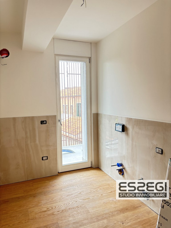 PADOVA CENTRO STORICO: Vendesi appartamento in prestigioso edificio residenziale di nuova e total...