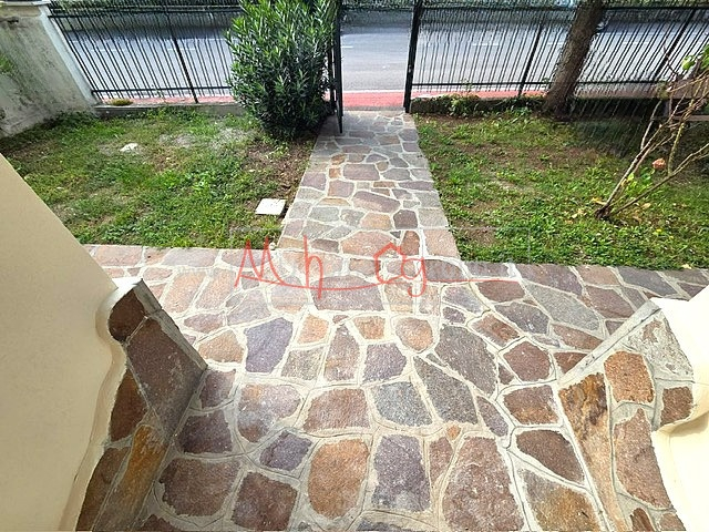 TORREGLIA - (Rif.V17-s) - Proponiamo in vendita appartamento di bifamiliare al piano terra appena...