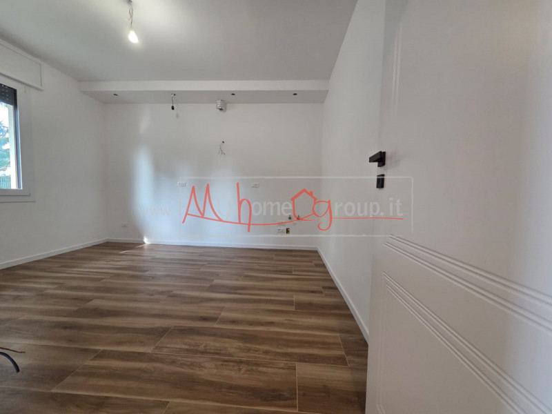 TORREGLIA - (Rif.V17-s) - Proponiamo in vendita appartamento in bifamiliare al piano terra ristru...