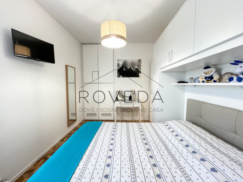 PREGANZIOL

RIFERIMENTO: PR2

L'agenzia immobiliare Roveda ha il piacere di proporvi questa splen...