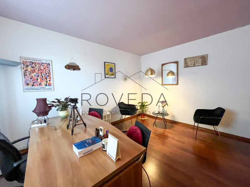 TREVISO 

RIFERIMENTO: TV7

L'agenzia immobiliare Roveda ha il piacere di proporvi questo elegant...