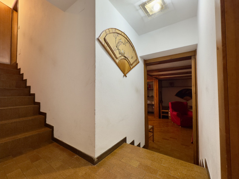 Nel cuore di Caselle di Selvazzano, in posizione residenziale tranquilla e comoda ai principali s...