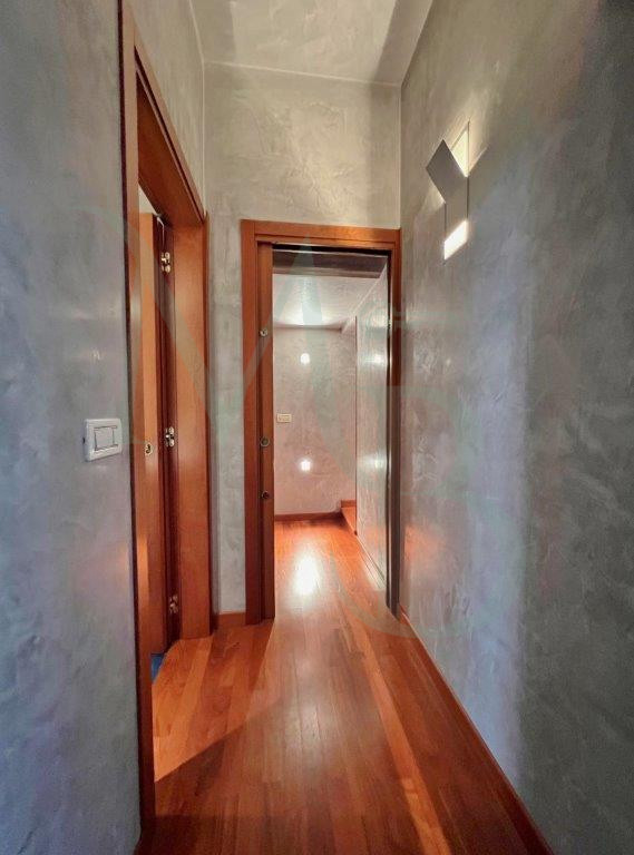 PADOVA: Immobiliare MB propone in locazione un'ufficio situato nei pressi dei Giardini dell'Arena...