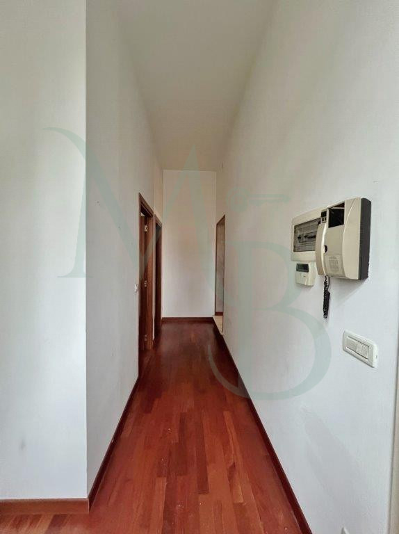 PADOVA: Immobiliare MB propone in locazione un'ufficio situato nei pressi dei Giardini dell'Arena...