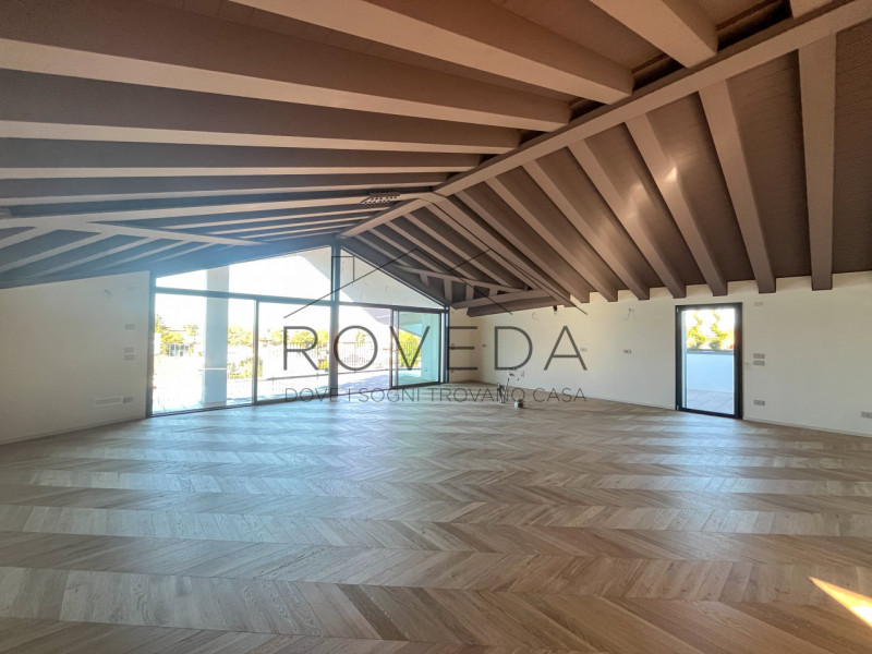 TREVISO - VIA MONTELLO

RIFERIMENTO: TV6

Roveda Immobiliare è lieta di presentare in una delle z...