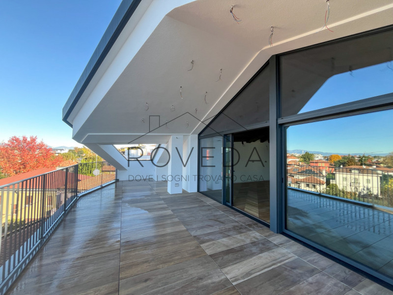 TREVISO - VIA MONTELLO

RIFERIMENTO: TV6

Roveda Immobiliare è lieta di presentare in una delle z...