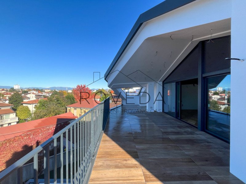 TREVISO - VIA MONTELLO

RIFERIMENTO: TV6

Roveda Immobiliare è lieta di presentare in una delle z...