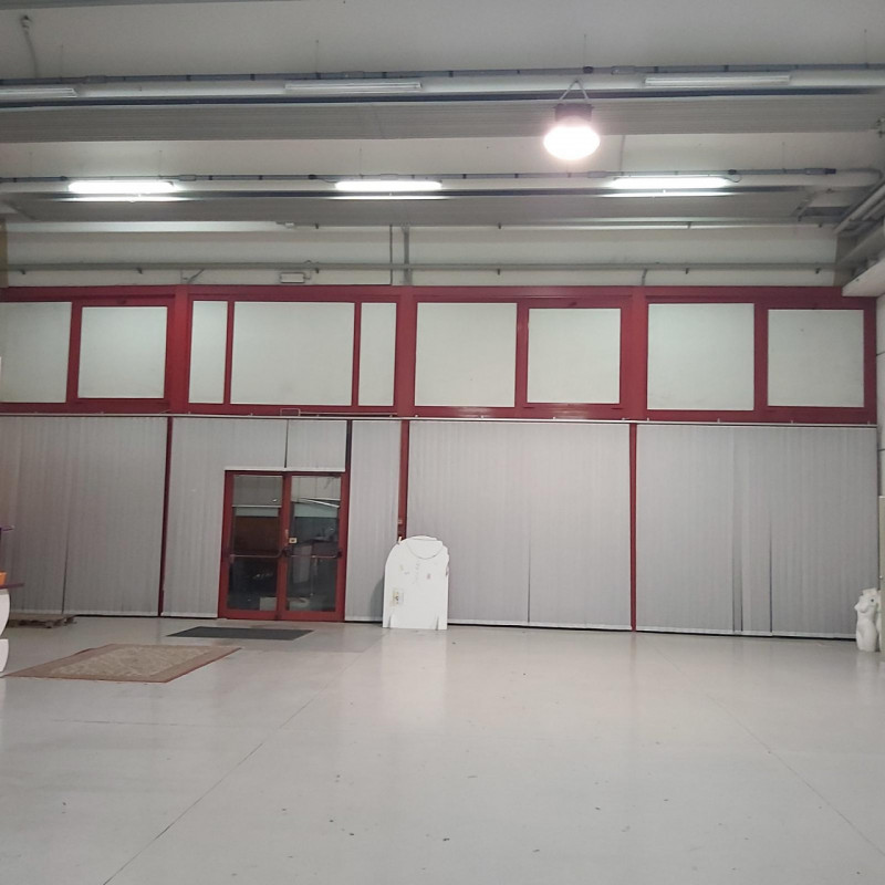 ATTUALMENTE LOCATO 
Situato nel cuore della dinamica Zona Industriale Est di Padova, questo spazi...