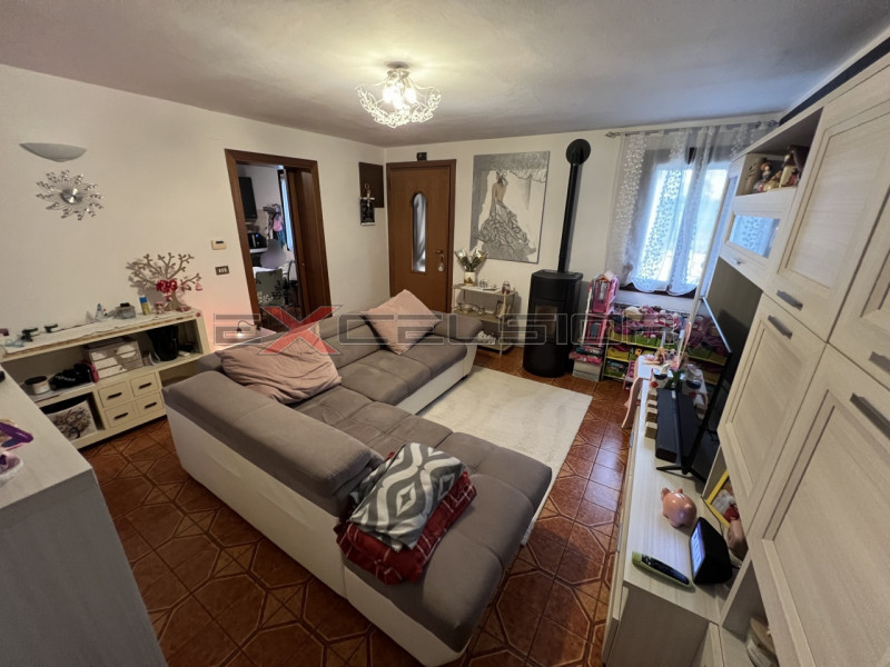 Adria Vendita Casa a schiera porzione di testa
