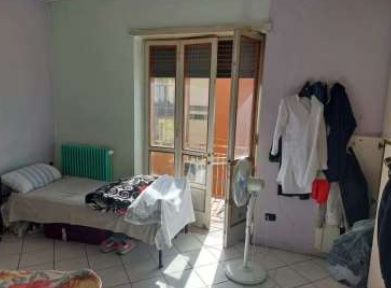 VICENZA (VI) VIA MARZARI 2 - Piena proprietà di appartamento al piano secondo con cantina al pian...