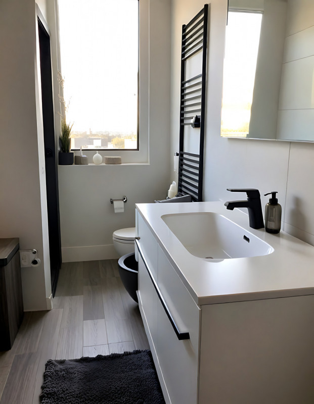 (Per INFO Stefania 3409601861) Se sei alla ricerca di un'abitazione spaziosa e luminosa, non perd...