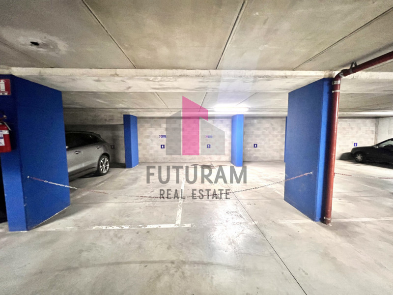 UFFICIO VICENZA CENTRO (No ZTL) - RIF ANNUNCIO 578FUTURAM - TEL: 0444310220 / 3929183796 

Comodo...