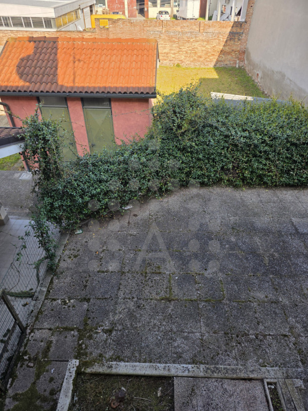 Casa a schiera con ampio giardino a Giarre – Abano Terme