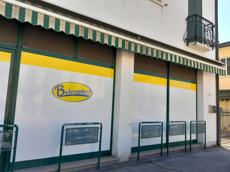 IL MIGLIOR BIGLIETTO DA VISITA DELLA TUA NUOVA ATTIVITA' ??... IN CENTRO UN NEGOZIO PERFETTO A QU...