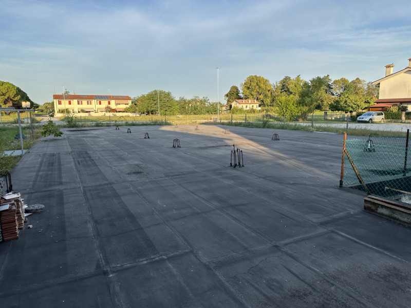 (Per INFO Fabrizio 3337743912) NOSTRA ESCLUSIVA! Situato nel cuore di Musano di Trevignano, propo...