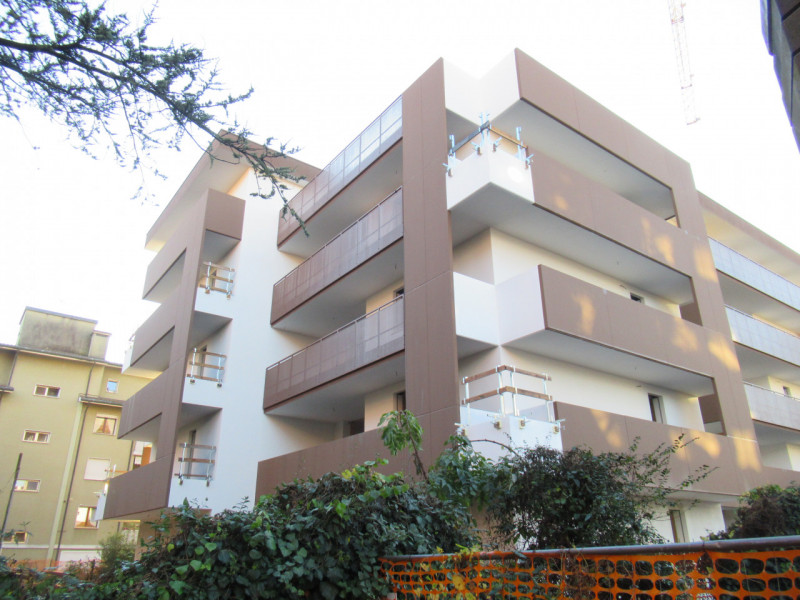 Riferimento annuncio: A6/G4 – A Treviso (TV), zona Sant’Artemio, proponiamo in vendita appartamen...