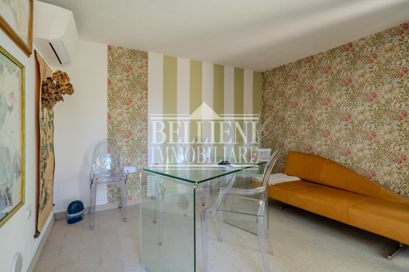 SANT'ANDREA - Proponiamo in vendita un elegante villetta indipendente situata in una zona residen...