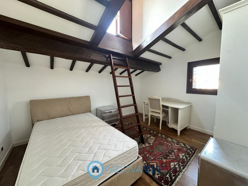 Immobile in esclusiva al Gruppo Padova MLS

Esclusiva abitazione di 240 mq in vendita a Euro 720....