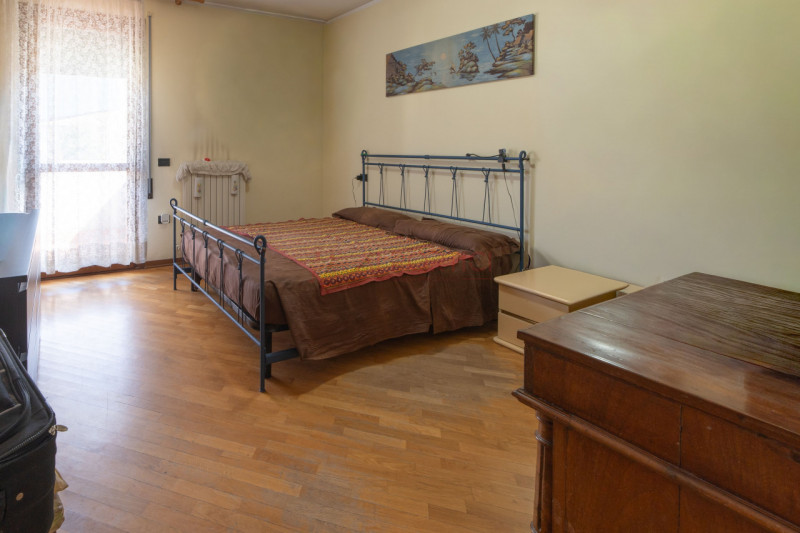 BRUGINE - APPARTAMENTO AFFITTATO ad inquilino referenziato ed in regola con tutti i pagamenti. Il...