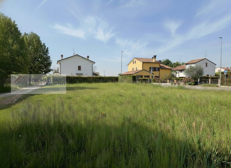 Le foto presenti nell’annuncio sono state modificate o migliorate tramite intelligenza artificial...