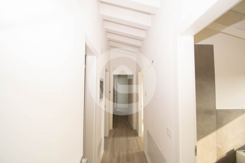 Scopri una residenza esclusiva nel cuore della frazione di Fratte, a Santa Giustina In Colle (PD)...