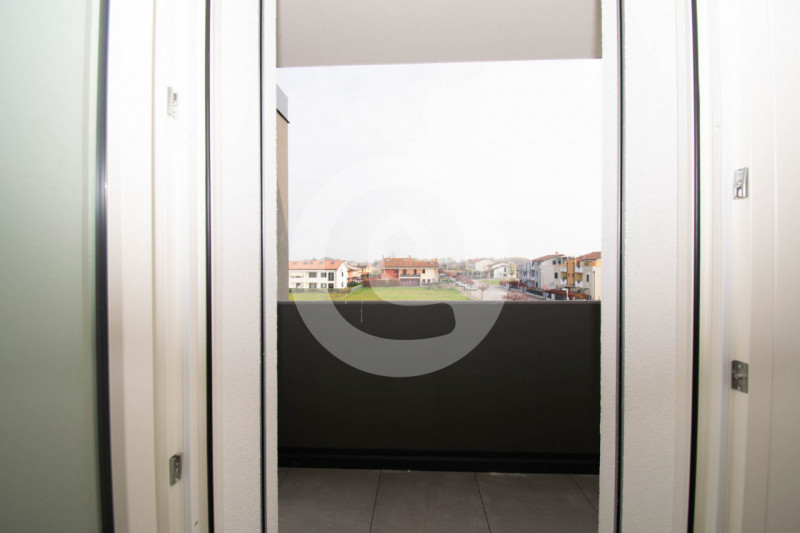 Scopri una residenza esclusiva nel cuore della frazione di Fratte, a Santa Giustina In Colle (PD)...