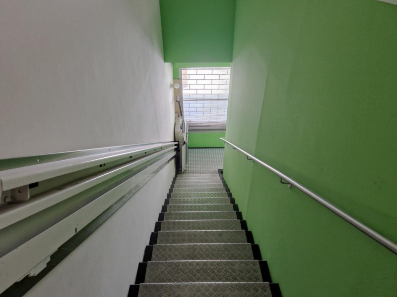 Quest’immobile viene venduto tramite asta online.

Vendesi negozi al piano terra con soppalco, si...