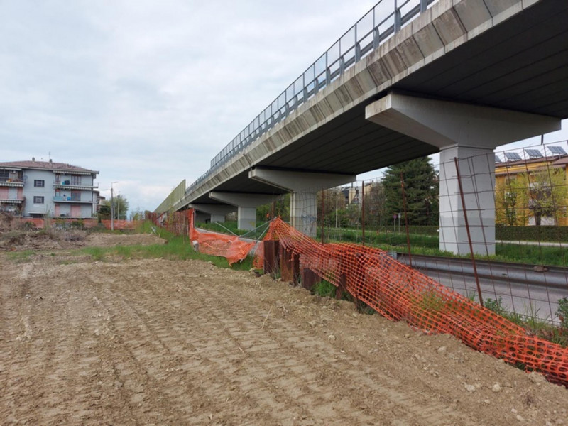 Quest’immobile viene venduto tramite asta online.

Vendesi terreno edificabile di 14.484 mq sito ...