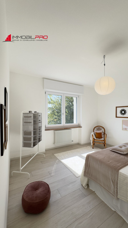 NUOVO TRICAMERE AL PIANO TERRA RIALZATO IN CLASSE A1!!!


Proponiamo in vendita meraviglioso appa...