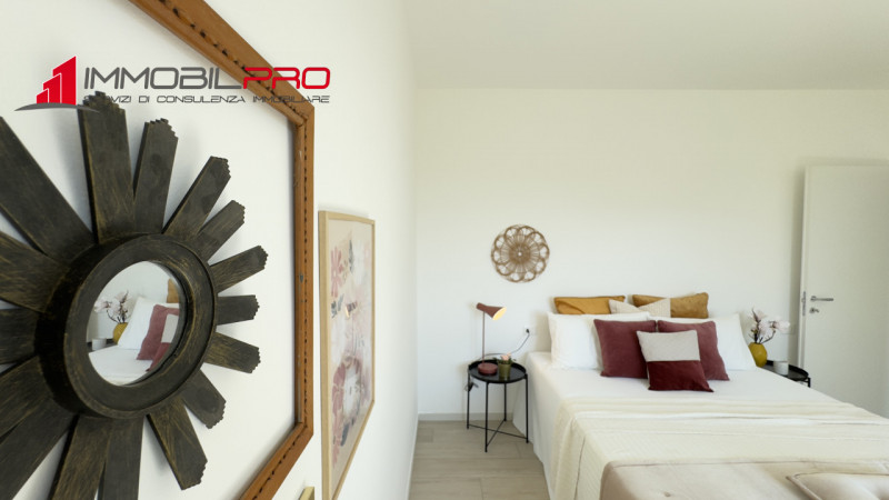 NUOVO TRICAMERE AL PIANO TERRA RIALZATO IN CLASSE A1!!!


Proponiamo in vendita meraviglioso appa...