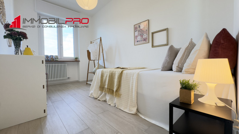 NUOVO TRICAMERE AL PIANO TERRA RIALZATO IN CLASSE A1!!!


Proponiamo in vendita meraviglioso appa...