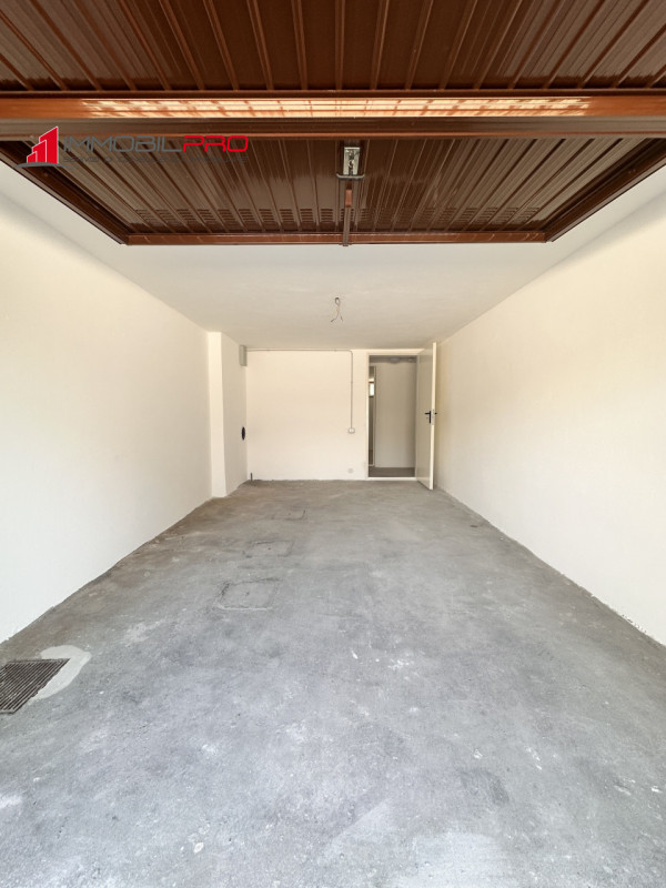 NUOVO TRICAMERE AL PIANO TERRA RIALZATO IN CLASSE A1!!!


Proponiamo in vendita meraviglioso appa...