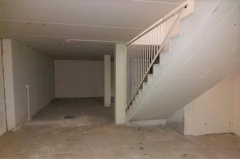 Quest’immobile viene venduto tramite asta online.
Vendesi negozio sito a Schio (VI), località Mag...