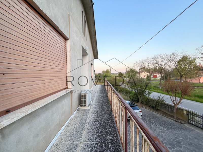 QUINTO DI TREVISO - SANTA CRISTINA

RIFERIMENTO: QT1

L'agenzia Roveda Immobiliare ha il piacere ...