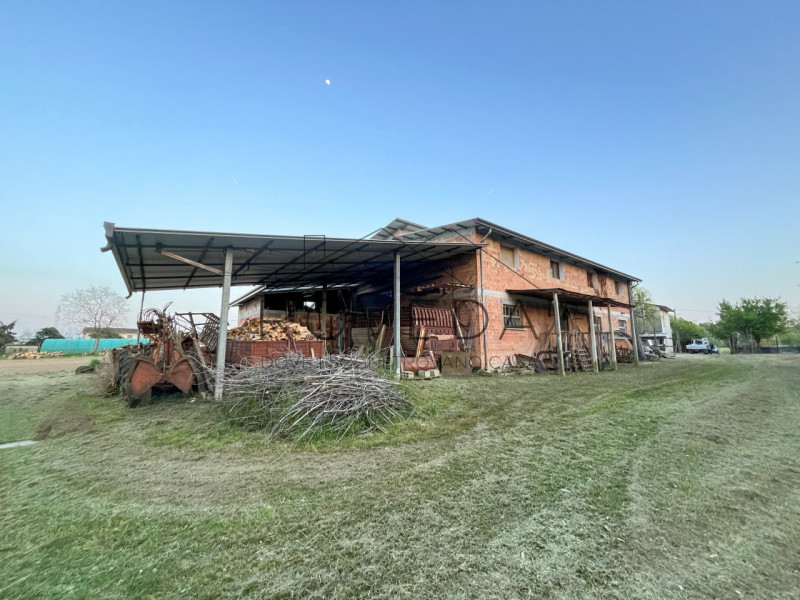 QUINTO DI TREVISO - SANTA CRISTINA

RIFERIMENTO: QT1

L'agenzia Roveda Immobiliare ha il piacere ...