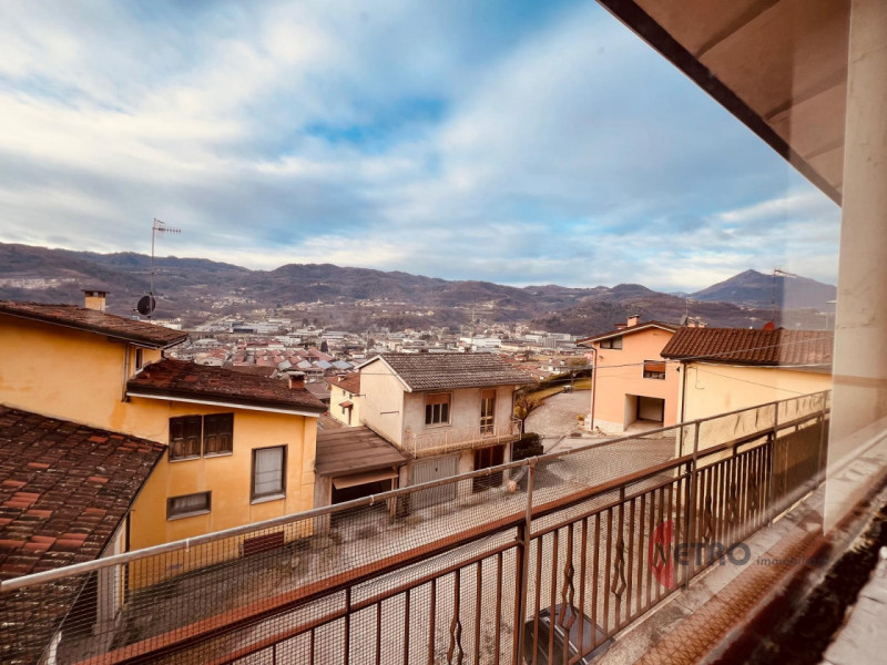 Opportunità Unica a Spagnago, Cornedo Vicentino!

Scopri questo intrigante complesso immobiliare,...