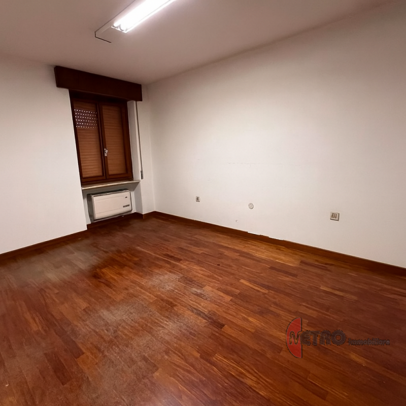Opportunità Unica a Spagnago, Cornedo Vicentino!

Scopri questo intrigante complesso immobiliare,...
