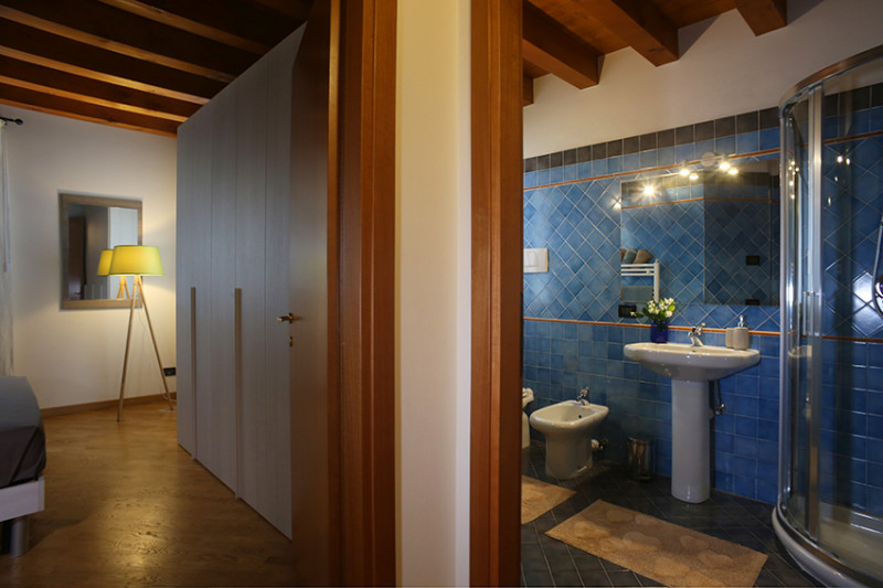 Palazzina completa ristrutturata

Gli interventi accurati e le finiture di livello rendono il con...