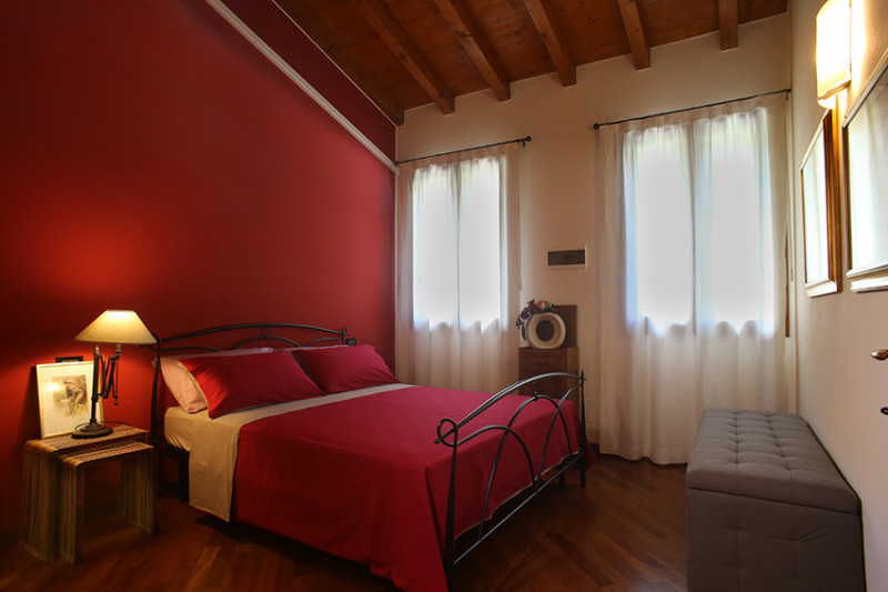 Palazzina completa ristrutturata

Gli interventi accurati e le finiture di livello rendono il con...