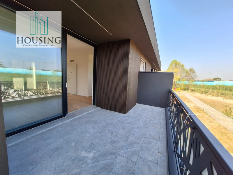 Comune di Noventa Padovana, proponiamo un nuovo appartamento al primo e ultimo piano, parte di un...