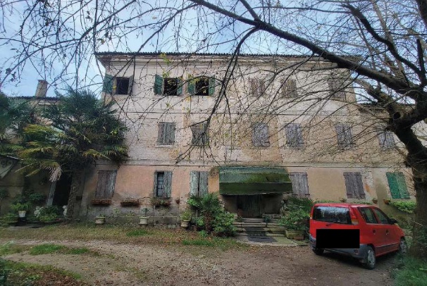 Loreo Vendita Villa d'epoca