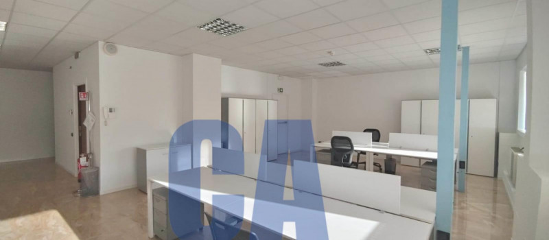 Ufficio in Affitto
