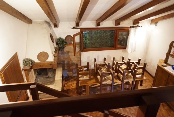 MONTEVIALE (VI) VIA DONESTRA 38 - Piena proprietà di villino su due livelli (piani terra e primo)...