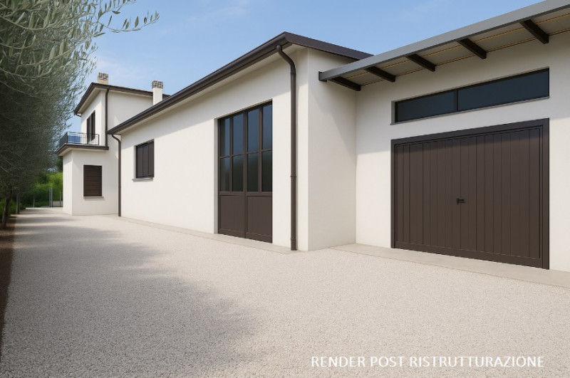 UN INTERO MONDO DA TRASFORMARE NEL CUORE DI TORREGLIA

Nel centro di Torreglia, dove tutto è a po...