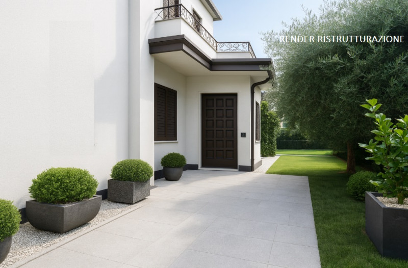 Torreglia centro – Fabbricato indipendente con negozio, abitazione, magazzini, garage e ampio sco...