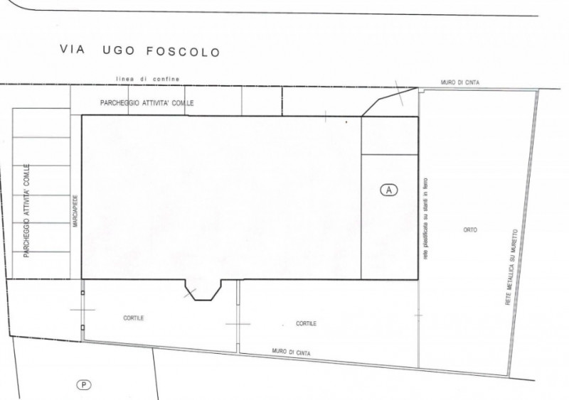 Torreglia centro – Fabbricato indipendente con negozio, abitazione, magazzini, garage e ampio sco...